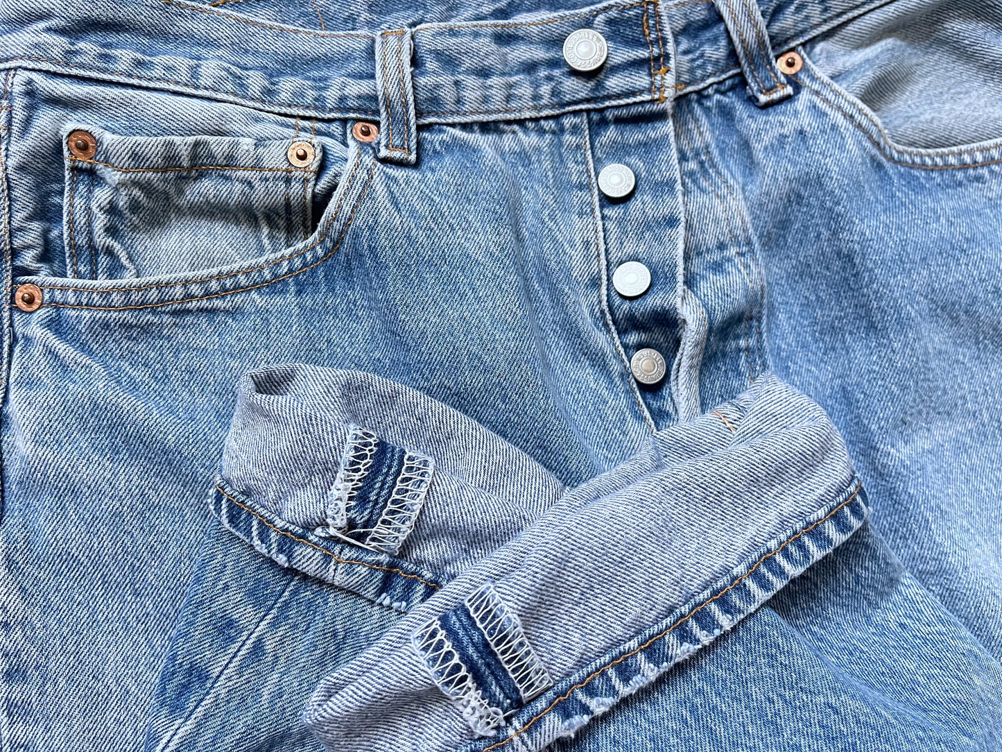 Z - VINTAGE 80s Levis 501 Red Tab Jeans