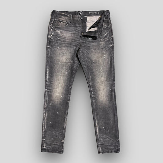 Z-PRPS GOODS SLIM TAPERED IN CHARCOAL DISTRESS WASH