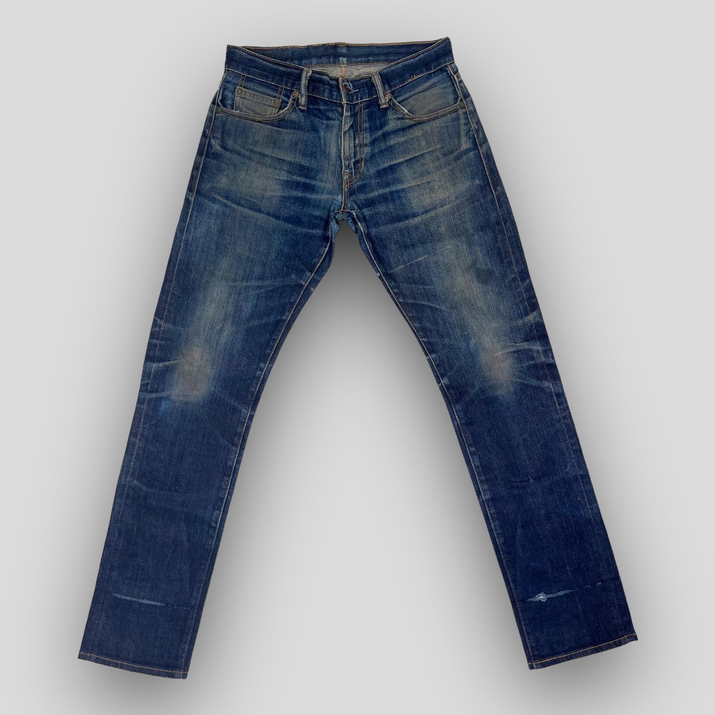MID-RISE REDLINE SELVEDGE DENIM IN DIRTY FADE