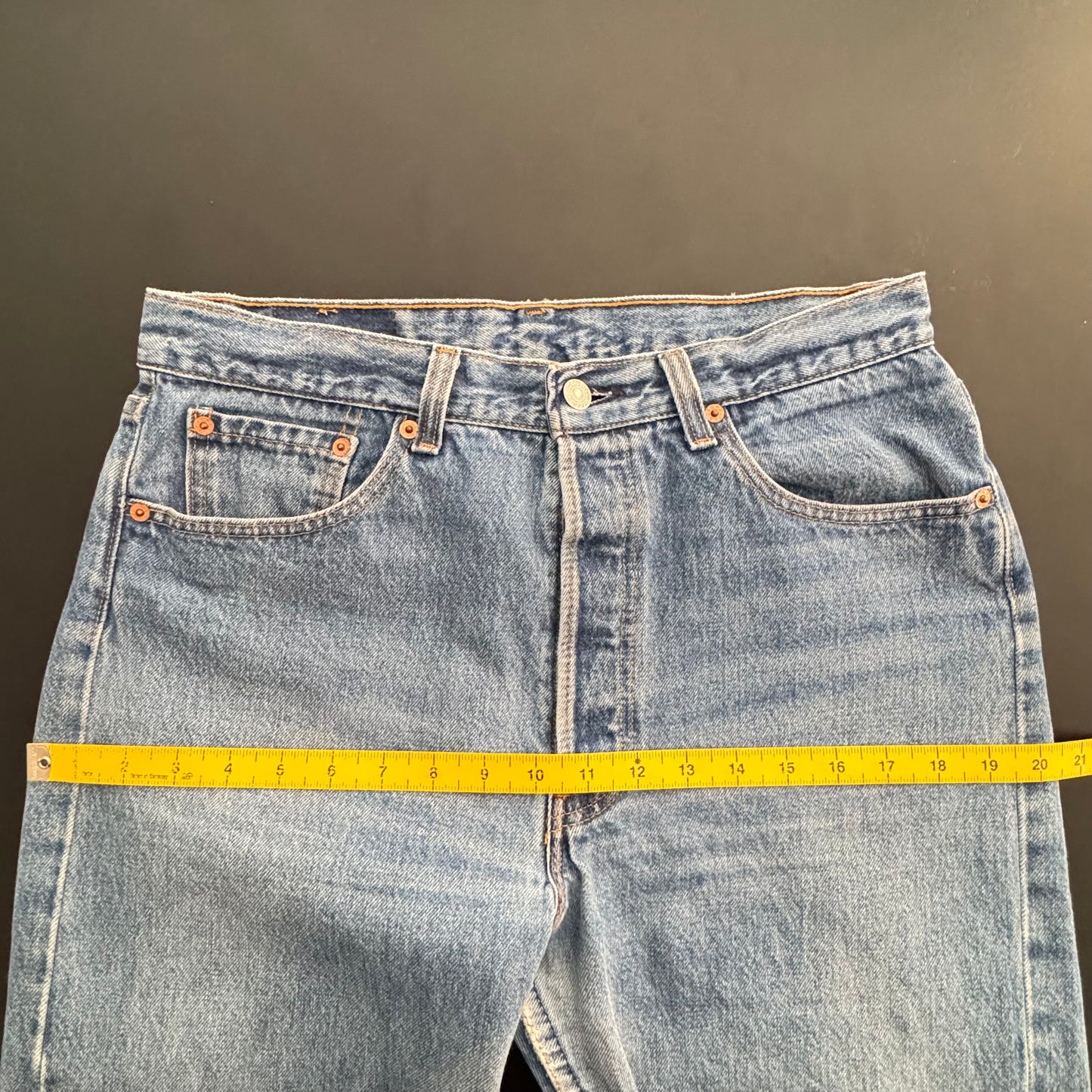 90s Levi’s 501 Jeans