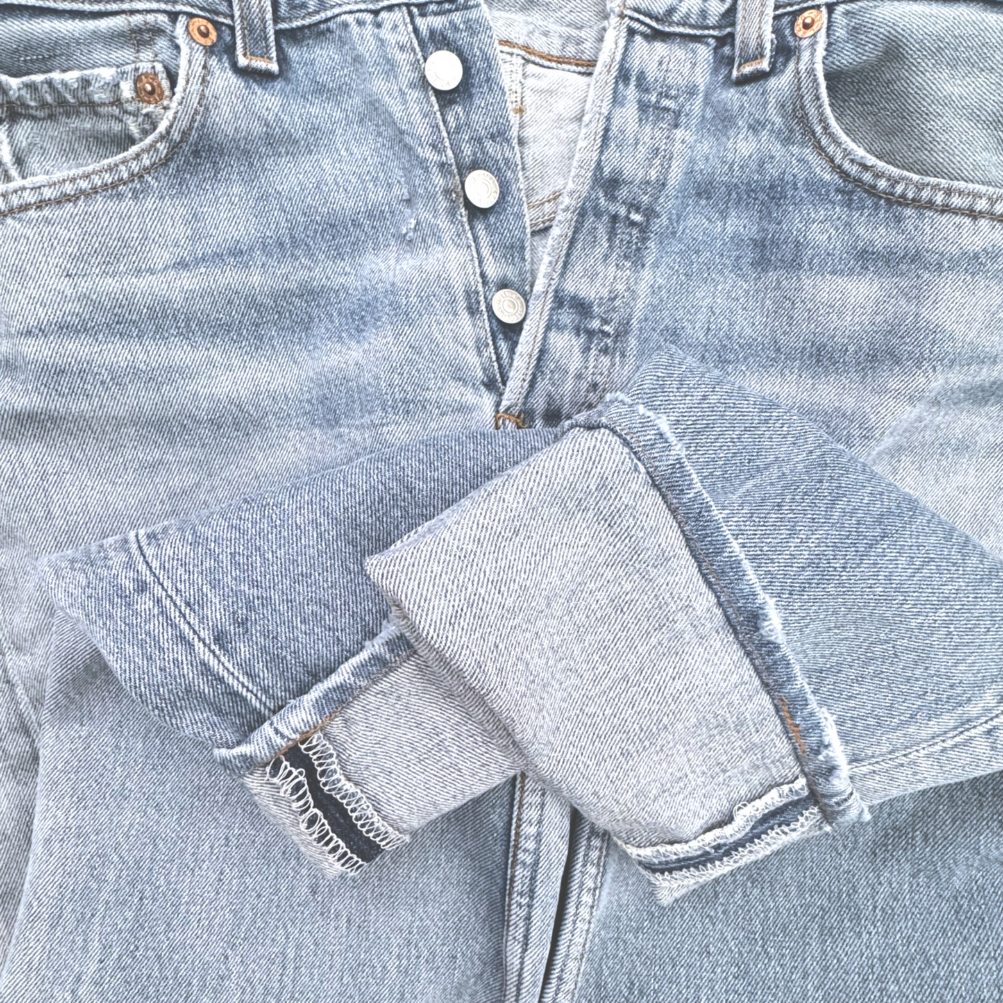 90s Levi’s 501 Jeans