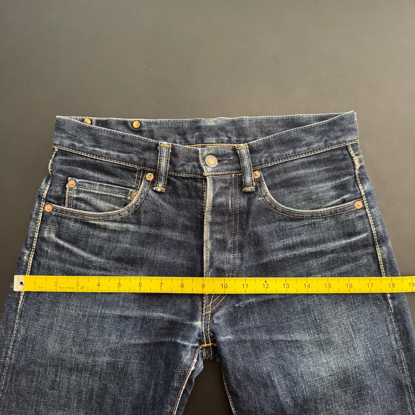 MOMOTARO JAPANESE SELVEDGE SLIM STRAIGHT FIT JEANS