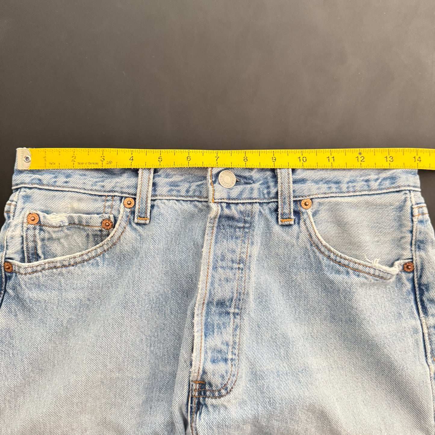 90s Levi’s 501 Jeans