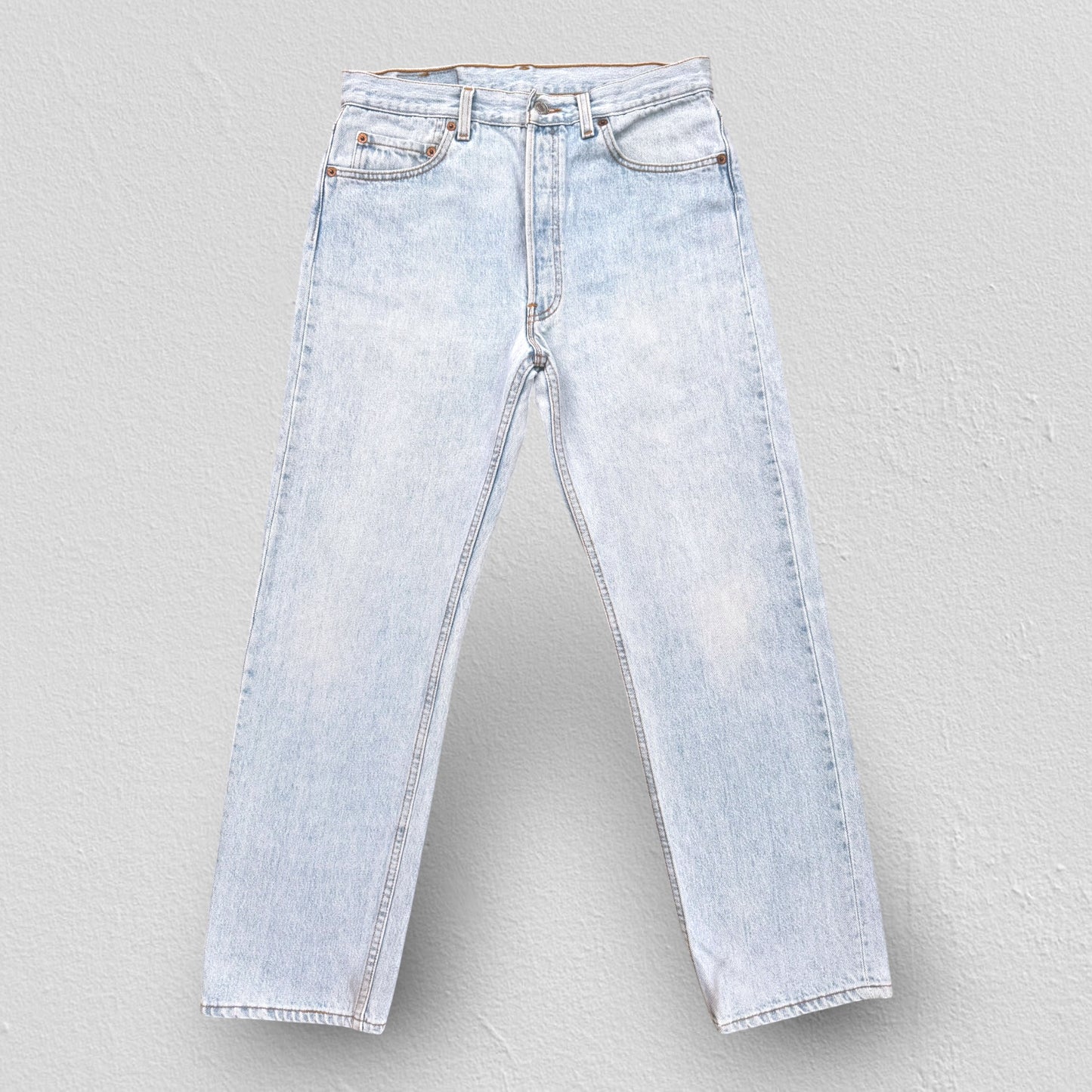 90s Levi’s 501 Jeans