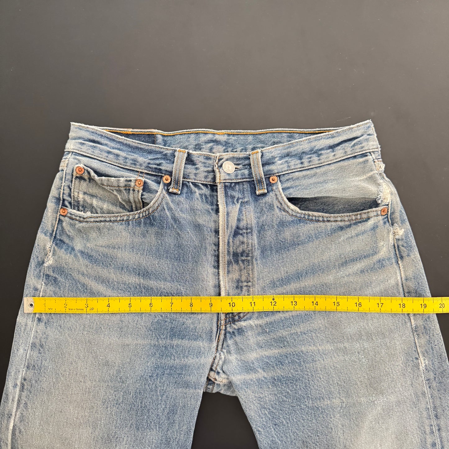 90s Levi’s 501 Jeans