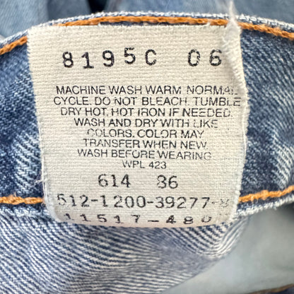 00 Levi’s 517 Jeans