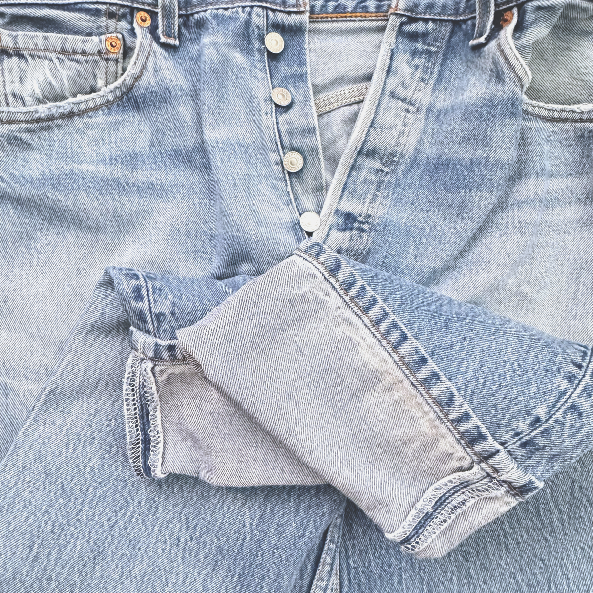 00s Levi’s 501 Jeans