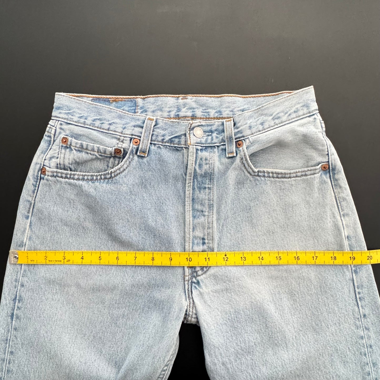90s Levi’s 501 Jeans