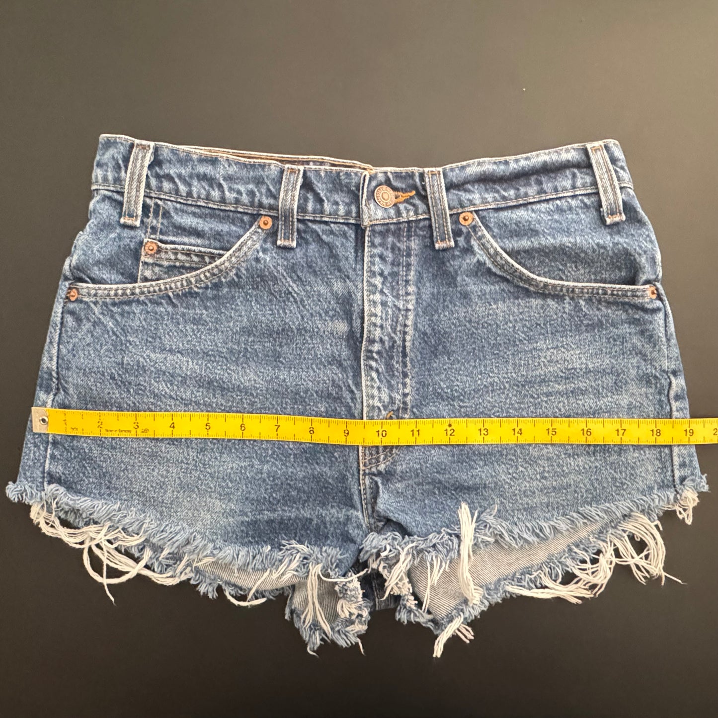 90s Levi’s 517 Cut-Off Shorts