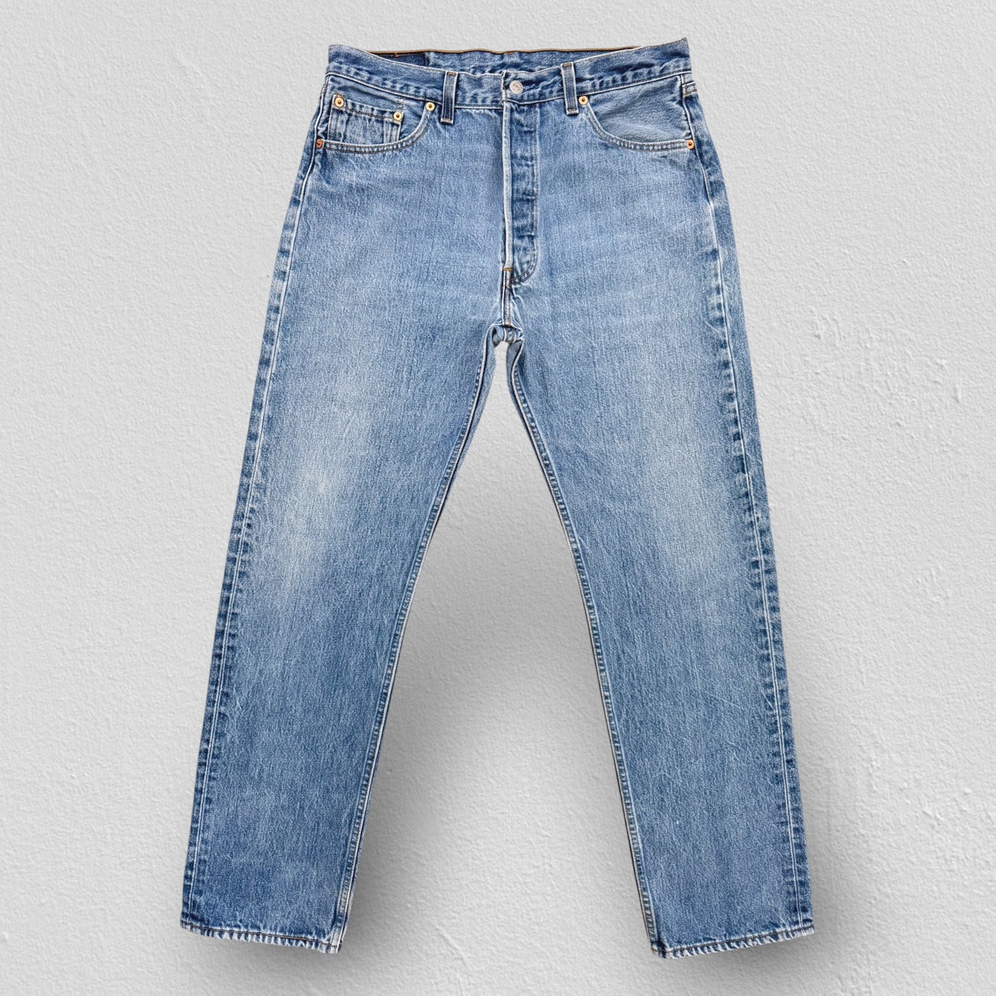 90s Levi’s 501 Jeans