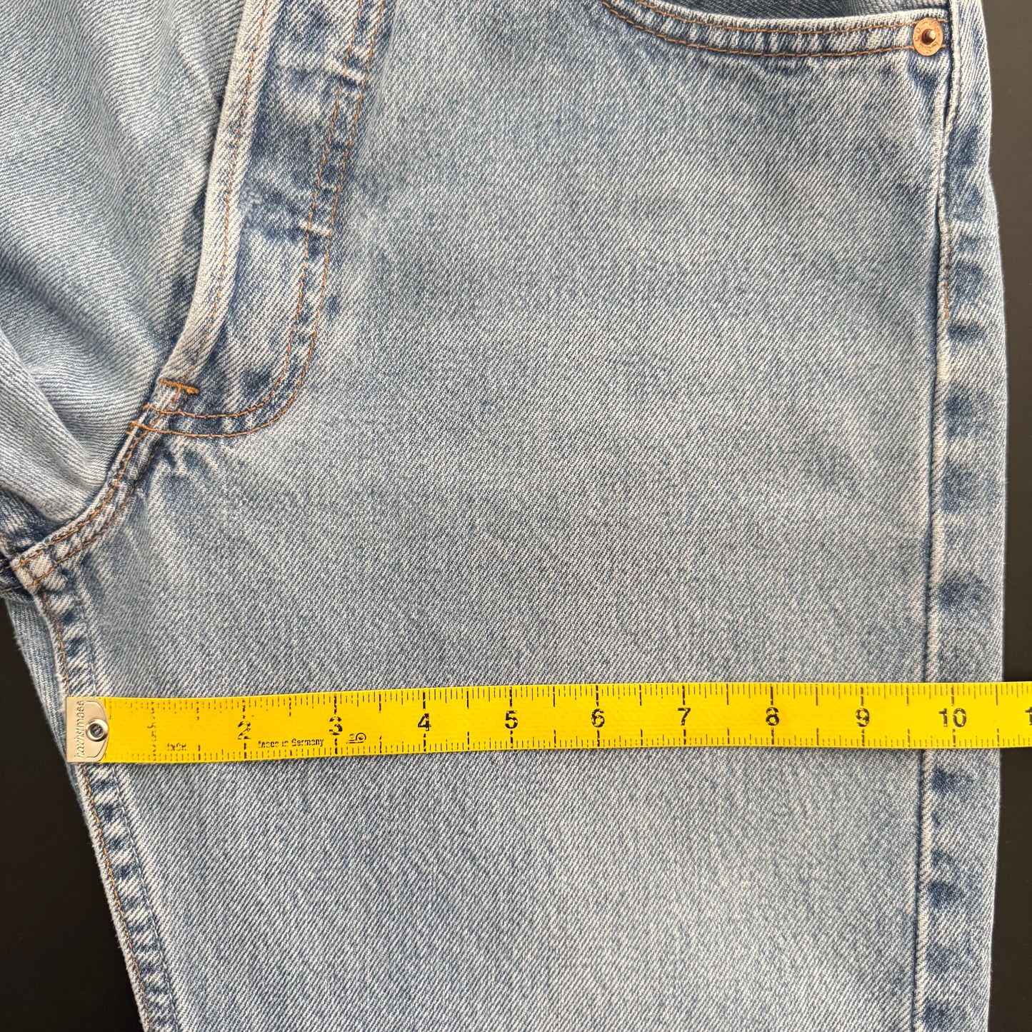 00 Levi’s 501 Jeans