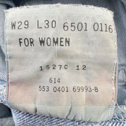 01 Levi’s 501 Jeans
