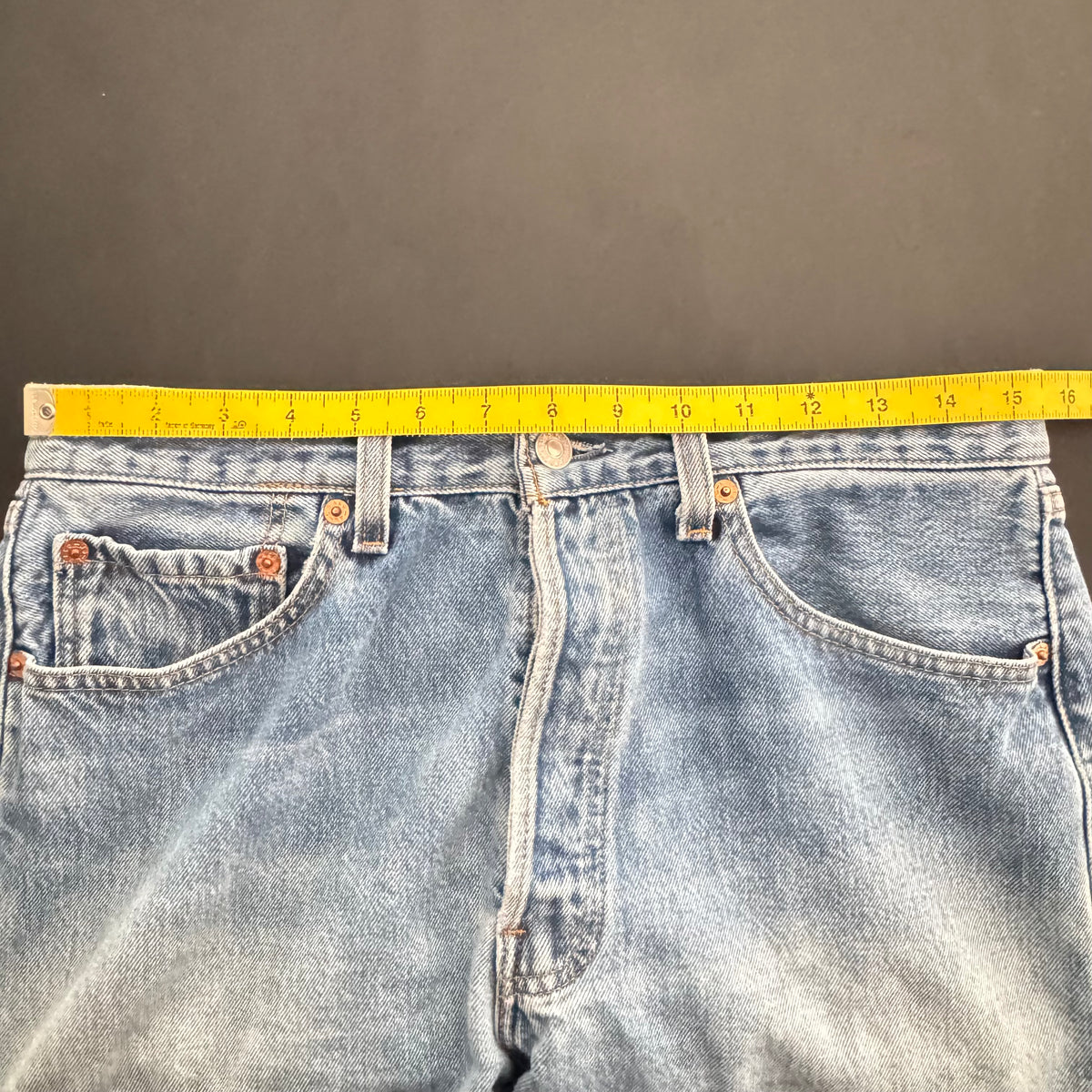 90s Levi’s 501 Jeans