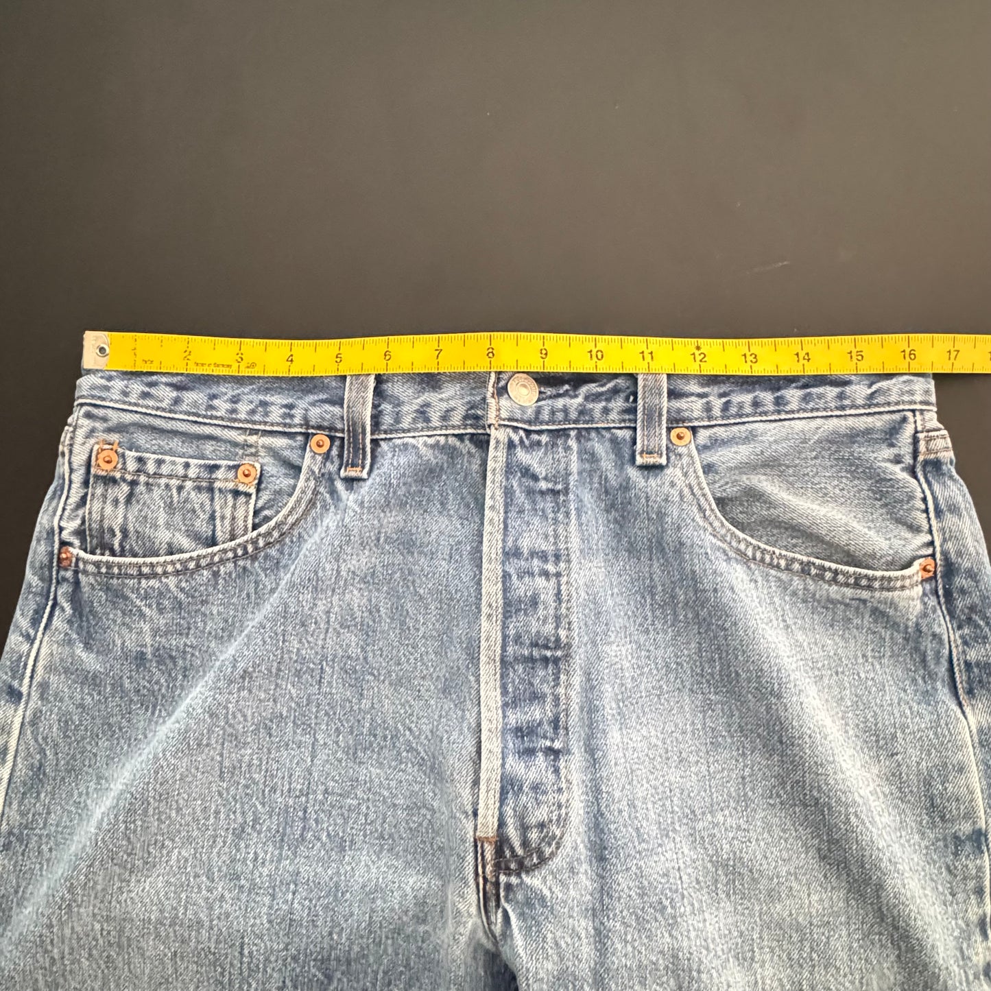 90s Levi’s 501 Jeans