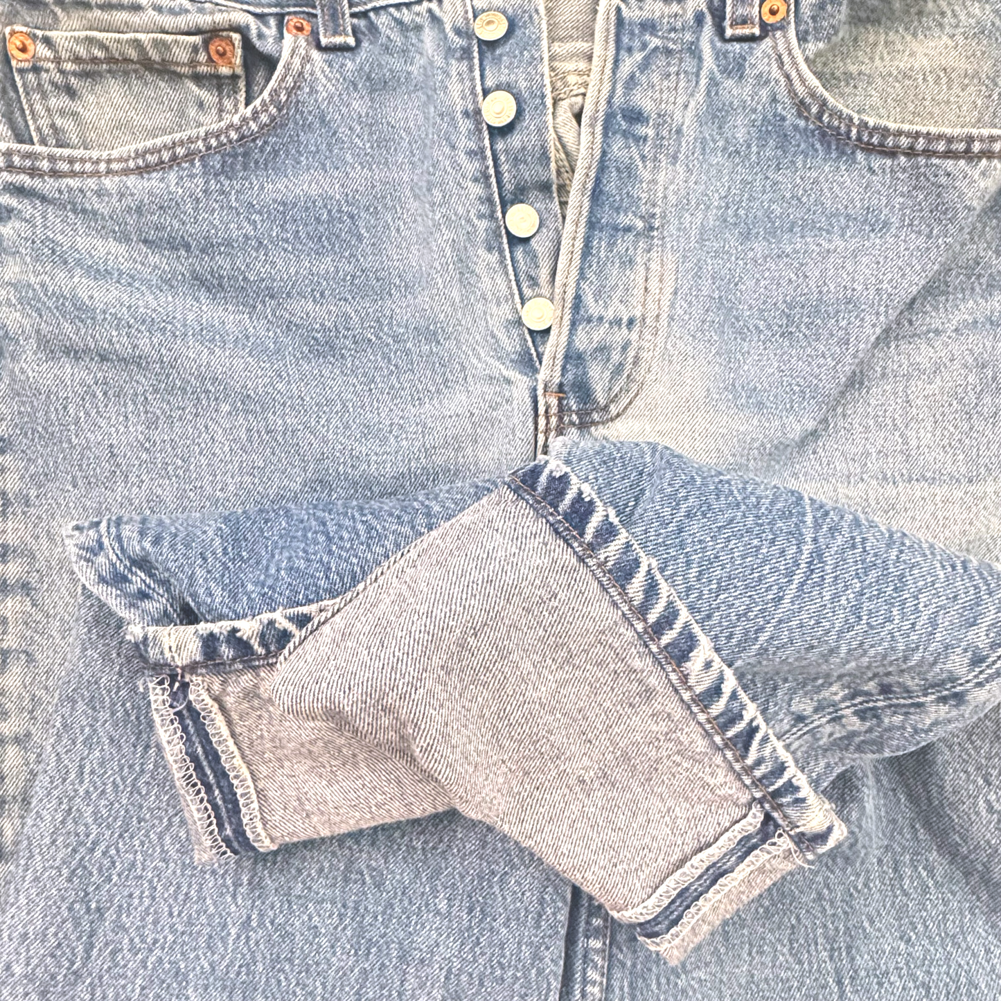 90s Levi’s 501 Jeans