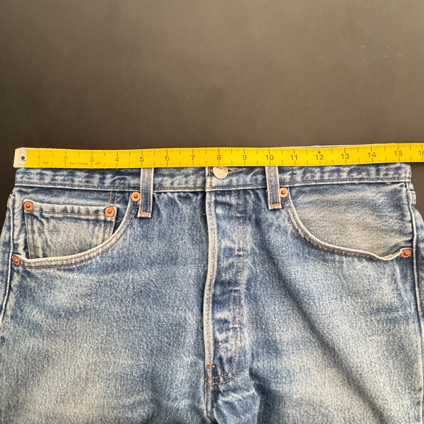 90s Levi’s 501 Jeans