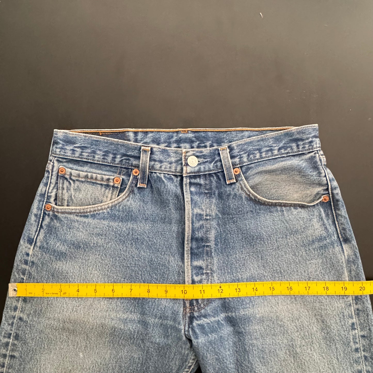90s Levi’s 501 Jeans