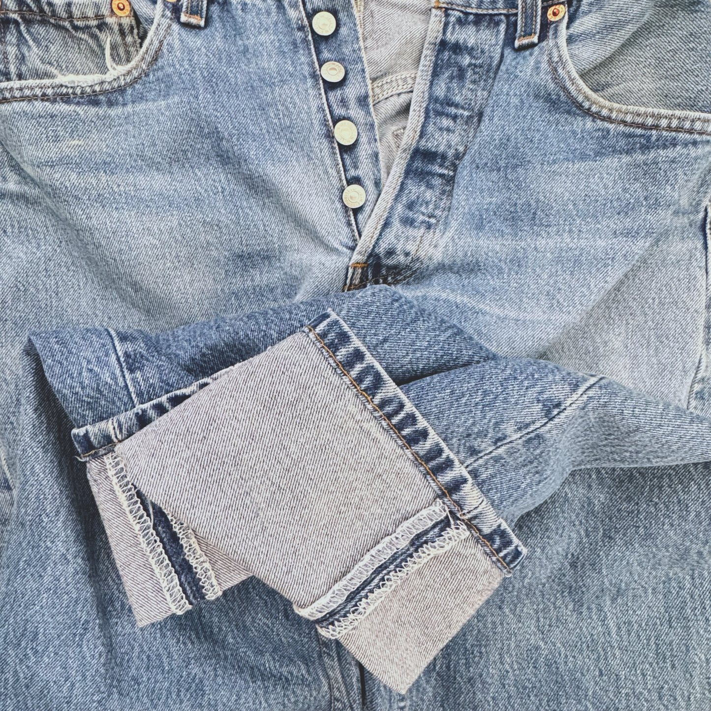 90s Levi’s 501 Jeans