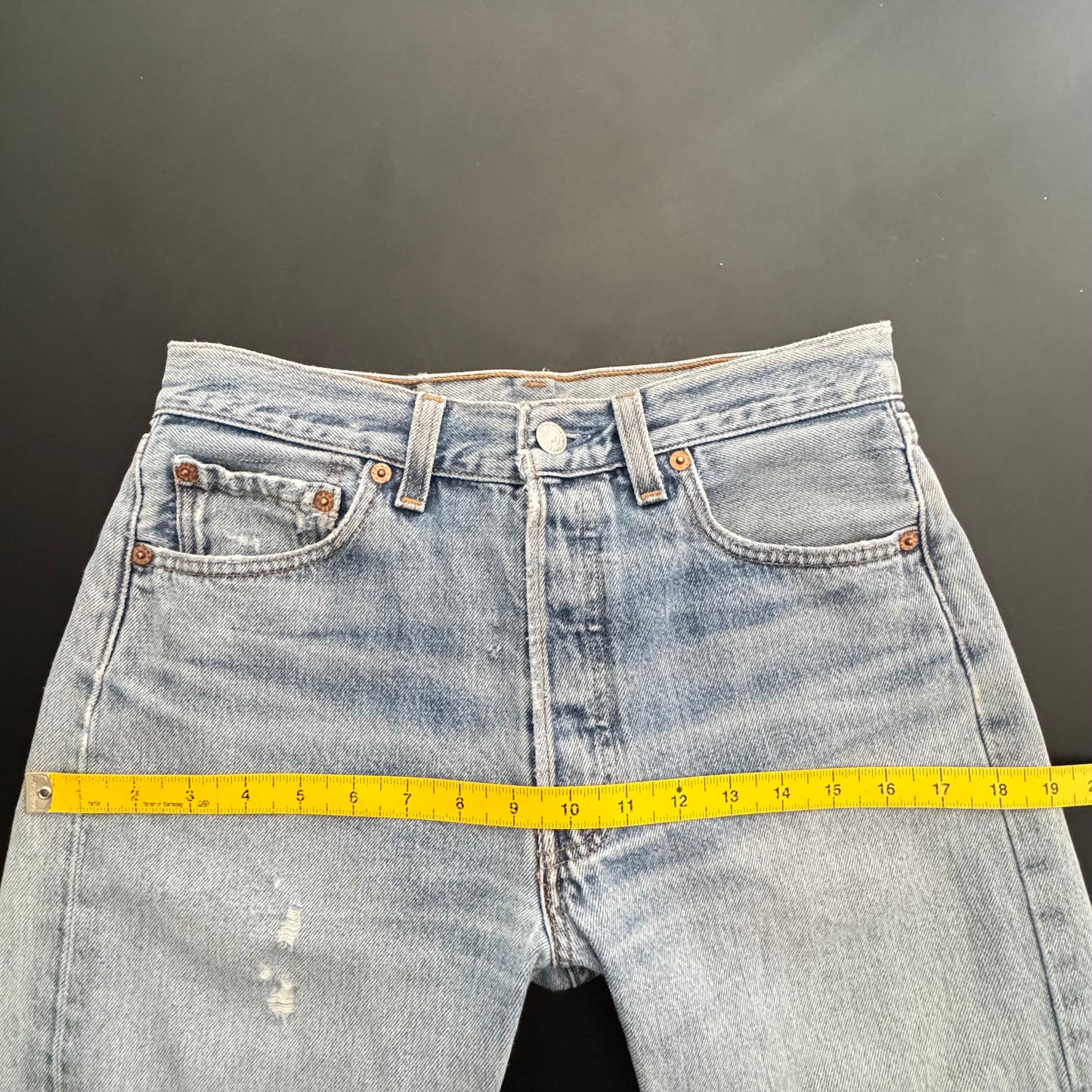 90s Levi’s 501 Jeans