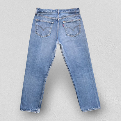 90s Levi’s 501 Jeans