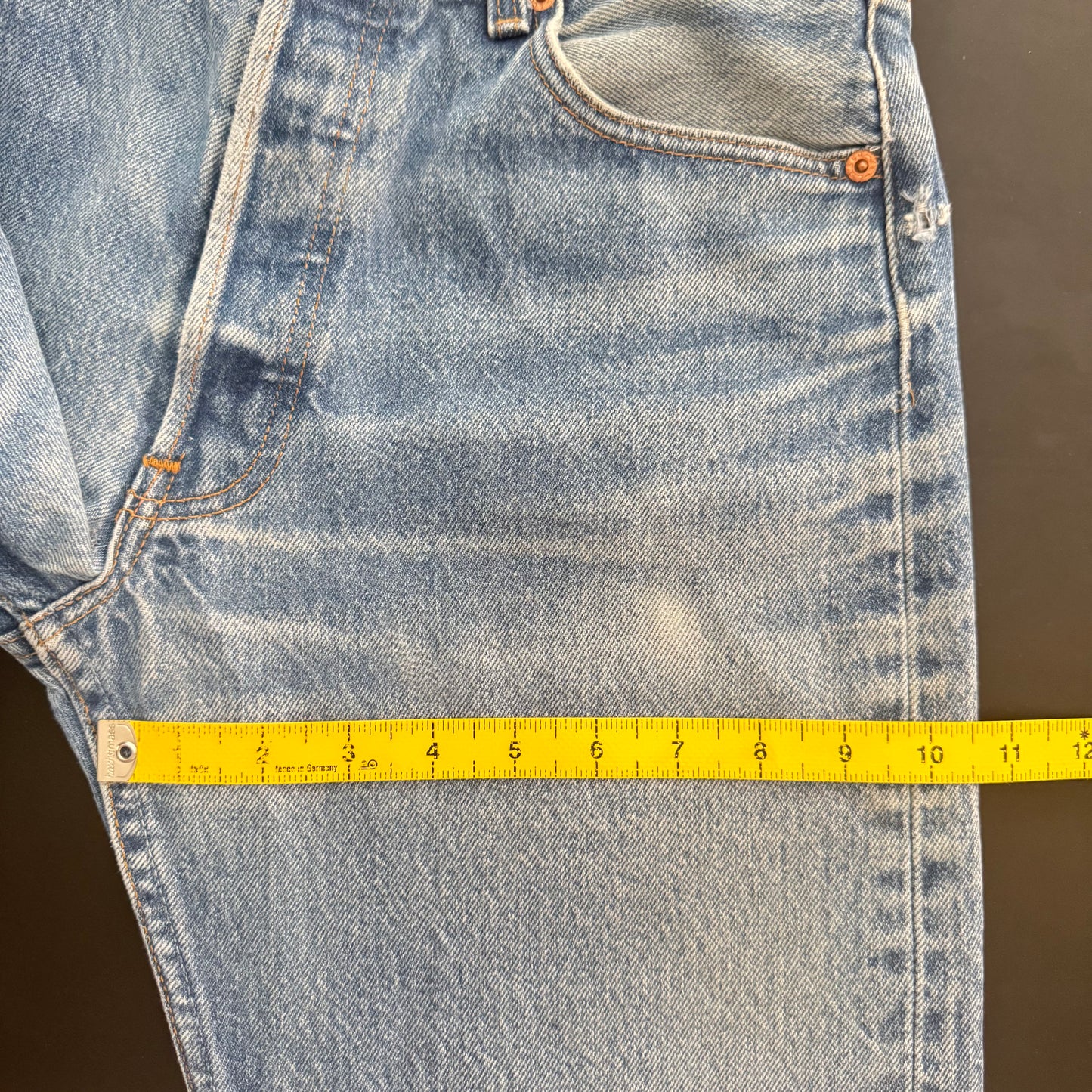 00 Levi’s 501 Jeans