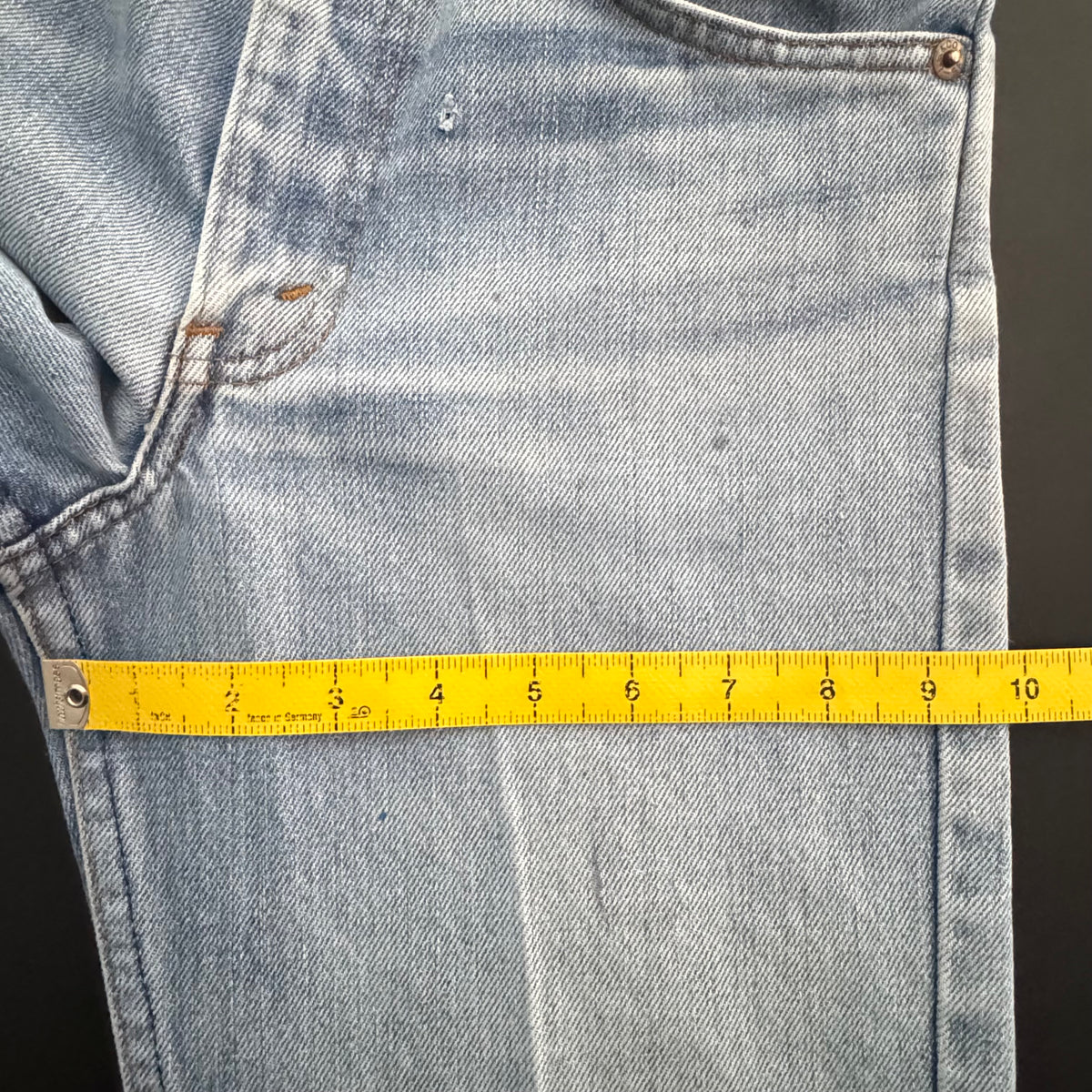 1981 Levi’s 716 Jeans