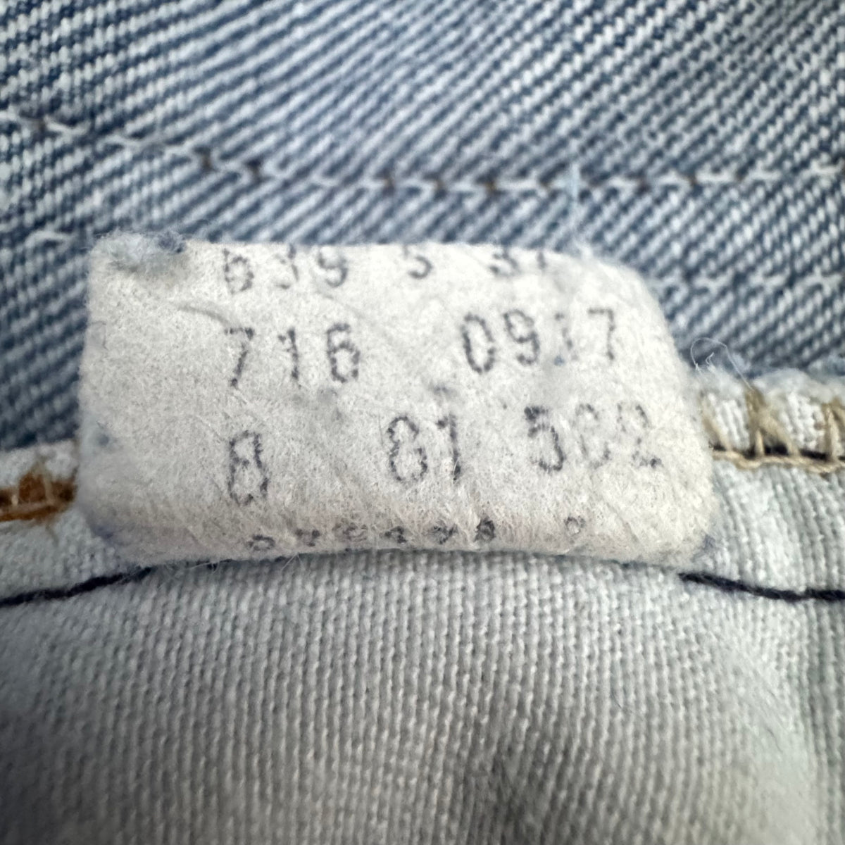 1981 Levi’s 716 Jeans