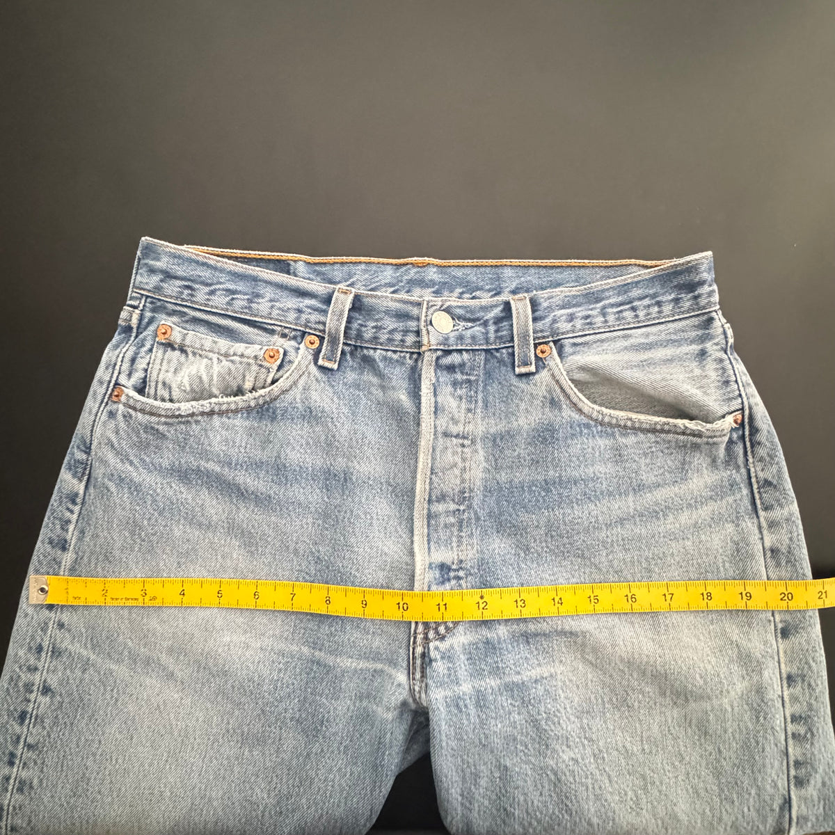 00s Levi’s 501 Jeans