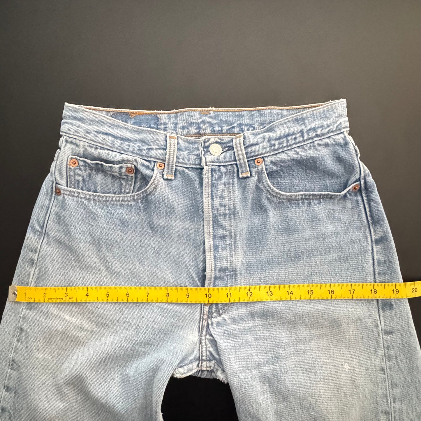 90s Levi’s 501 Jeans