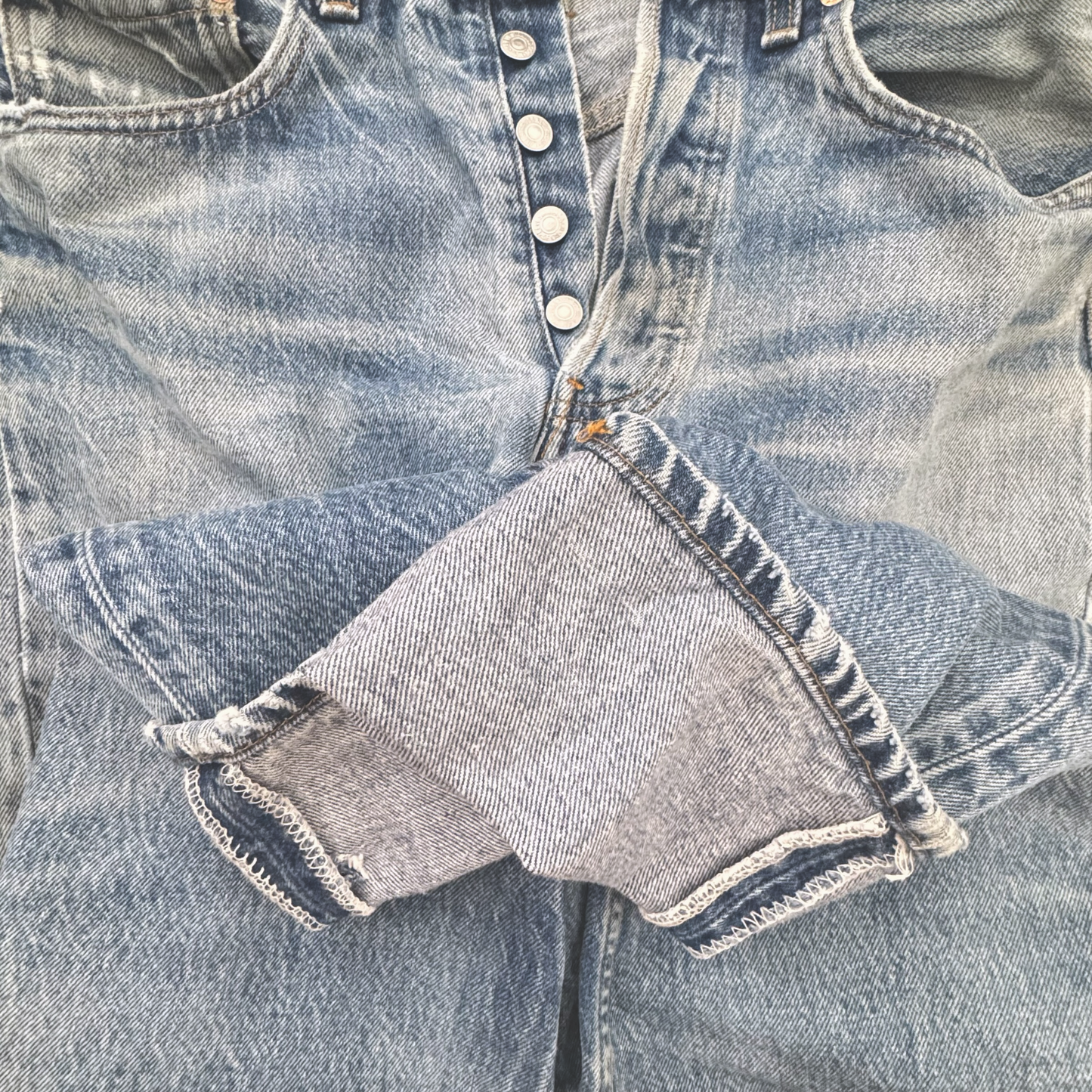 90s Levi’s 501 Jeans