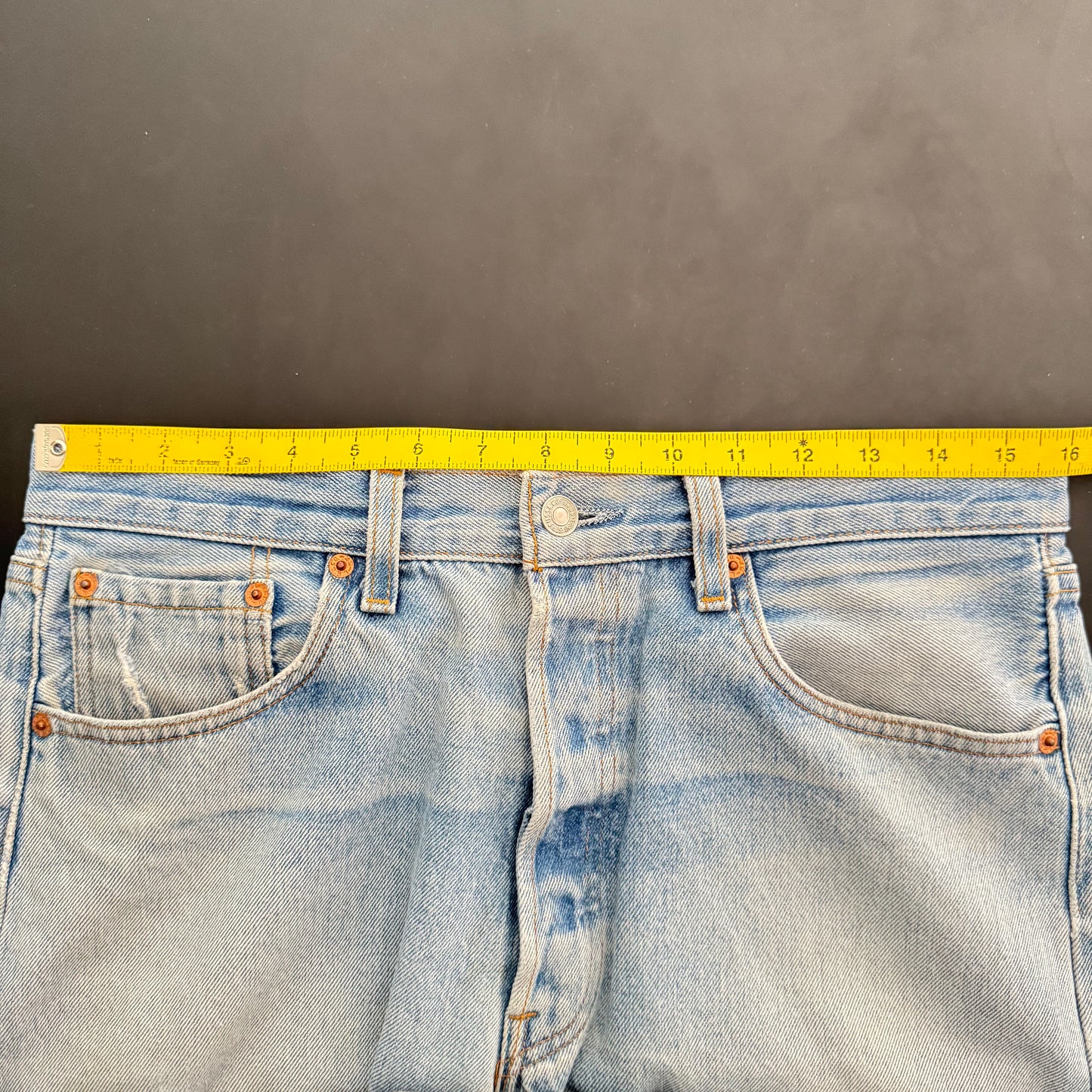 90s Levi’s 501 Jeans