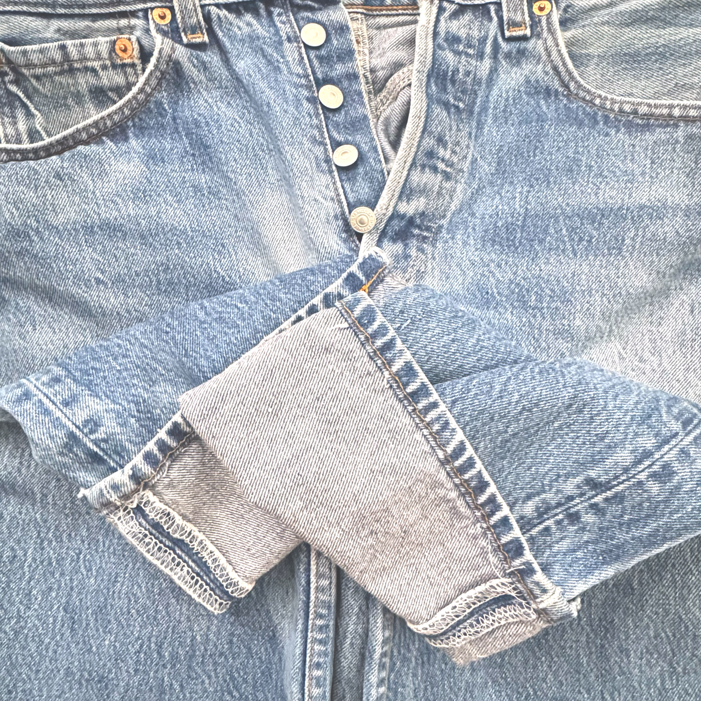 90s Levi’s 501 Jeans