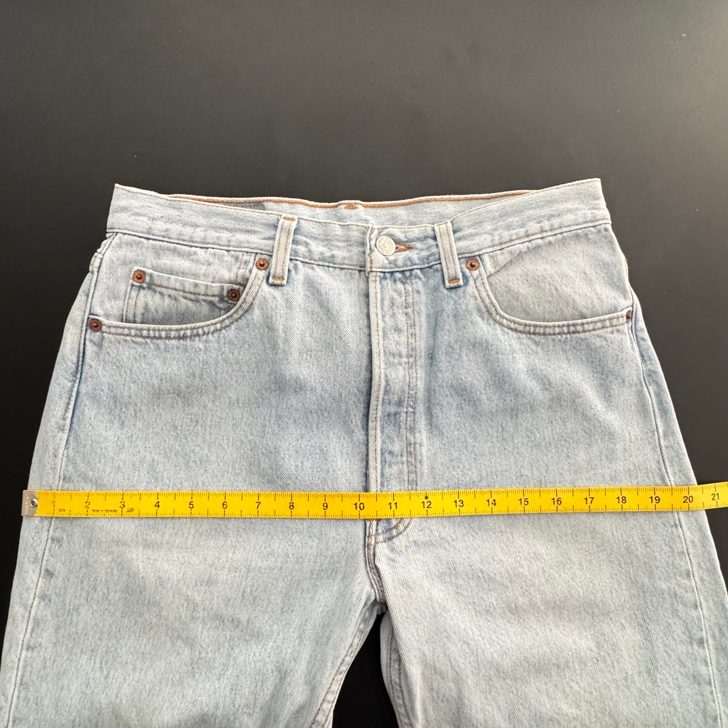 90s Levi’s 501 Jeans